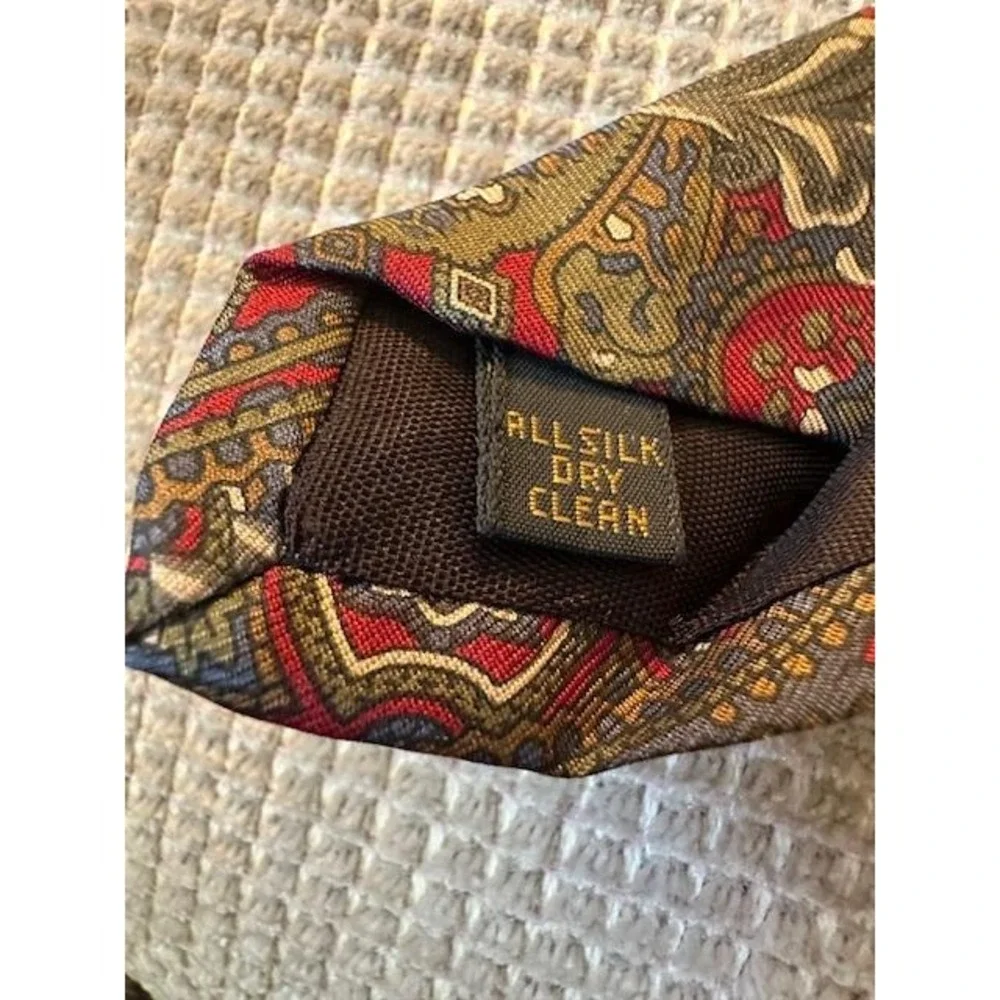 Bill Blass Mens Silk‎ Necktie Red Olive Green Gold Paisley Medallion Vintage Tie